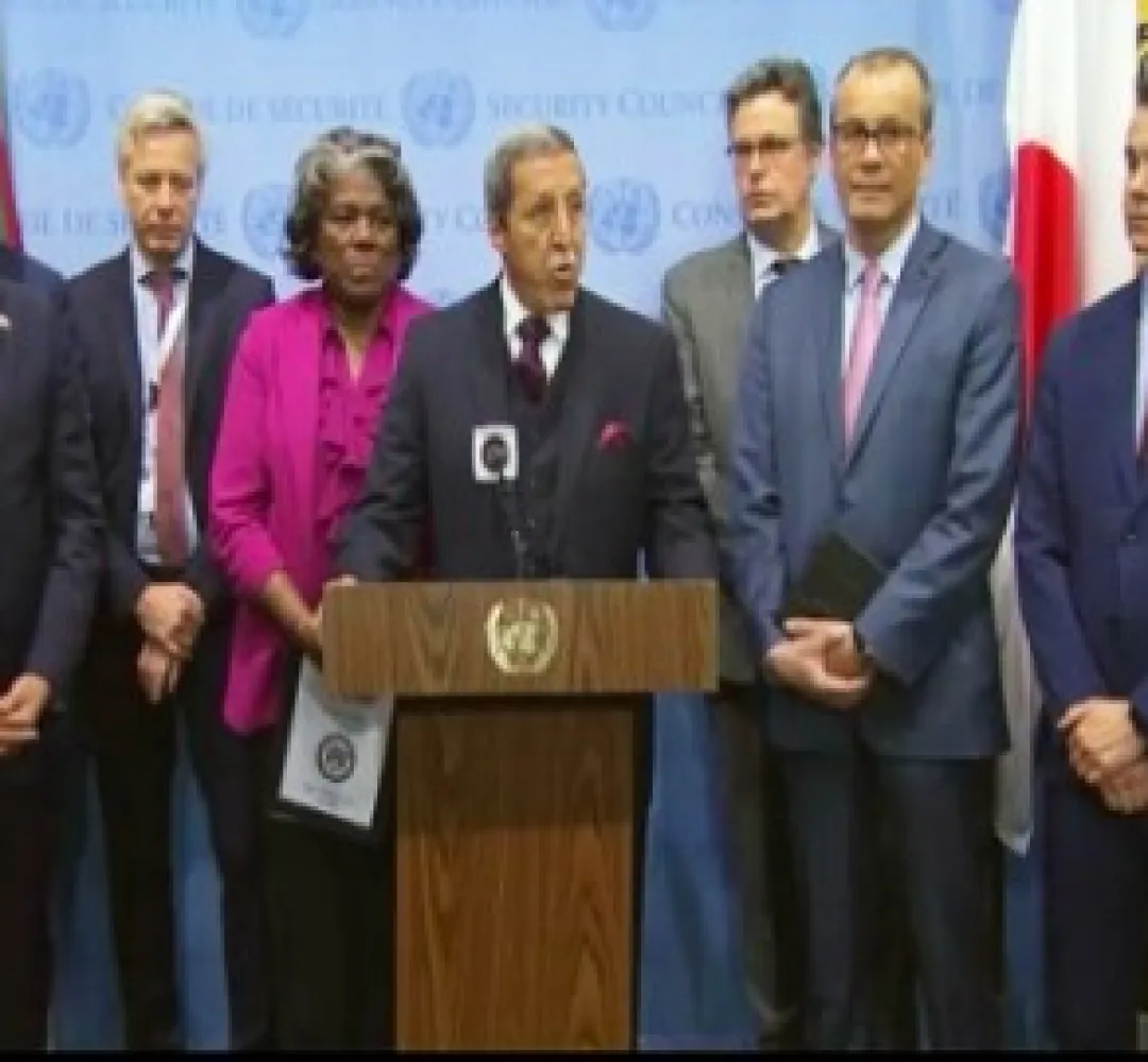 سفيرا الولايات المتحدة والمغرب يقدمان للصحافة أول قرار للأمم المتحدة بشأن الذكاء الاصطناعي