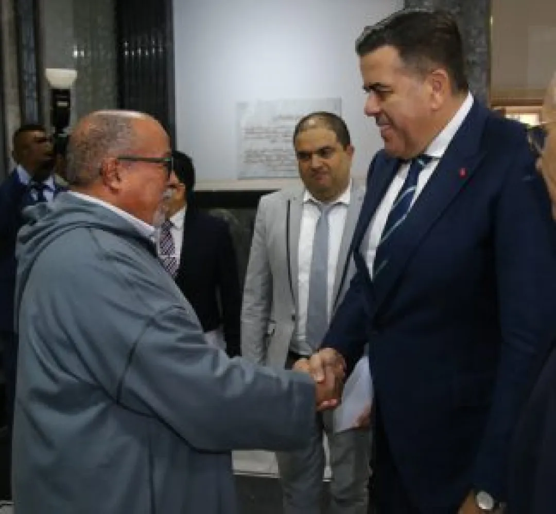 مجلس المستشارين.. السيد اخشيشن يجري محادثات مع رئيس مجلس النواب الأسترالي