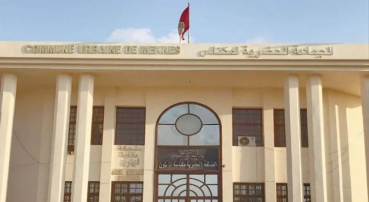مكناس .. جدل حول الموازنة بين التسويق الرقمي للجماعة وواقع التنمية المحلية