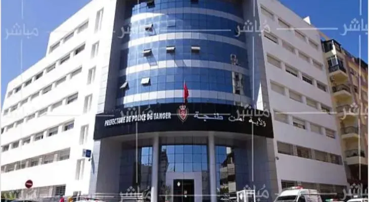 توقيف الصحفي علي لمرابط بمطار طنجة يثير نقاشاً حول حدود حرية التعبير والمسؤولية القانونية